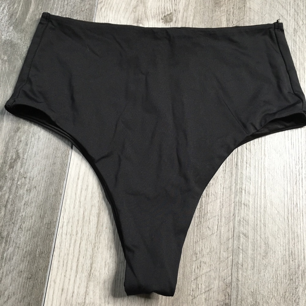 Victoria’s Secret High Waisted Swim bottoms S
